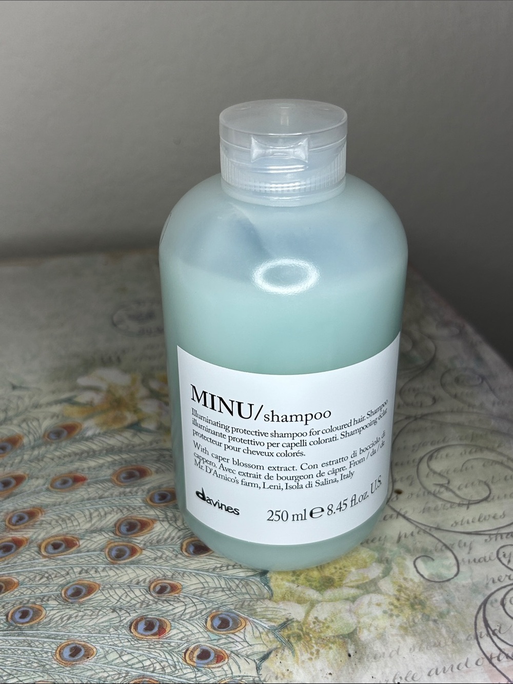 Davines MINU Shampoo - New from salon